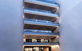 Cens Silver Suites